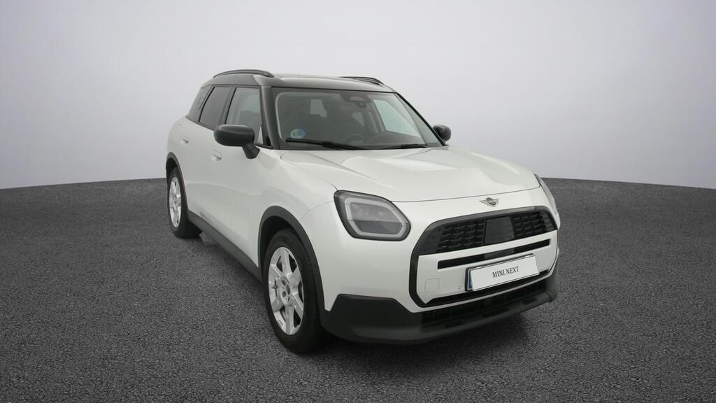 fotoG 16 del Mini MINI Countryman Countryman D 163cv Diésel del 2025 en Madrid