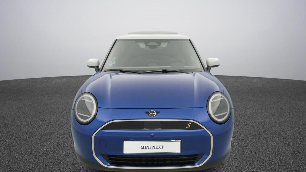 Fotos de MINI Cooper SE 160 kW (218 CV)