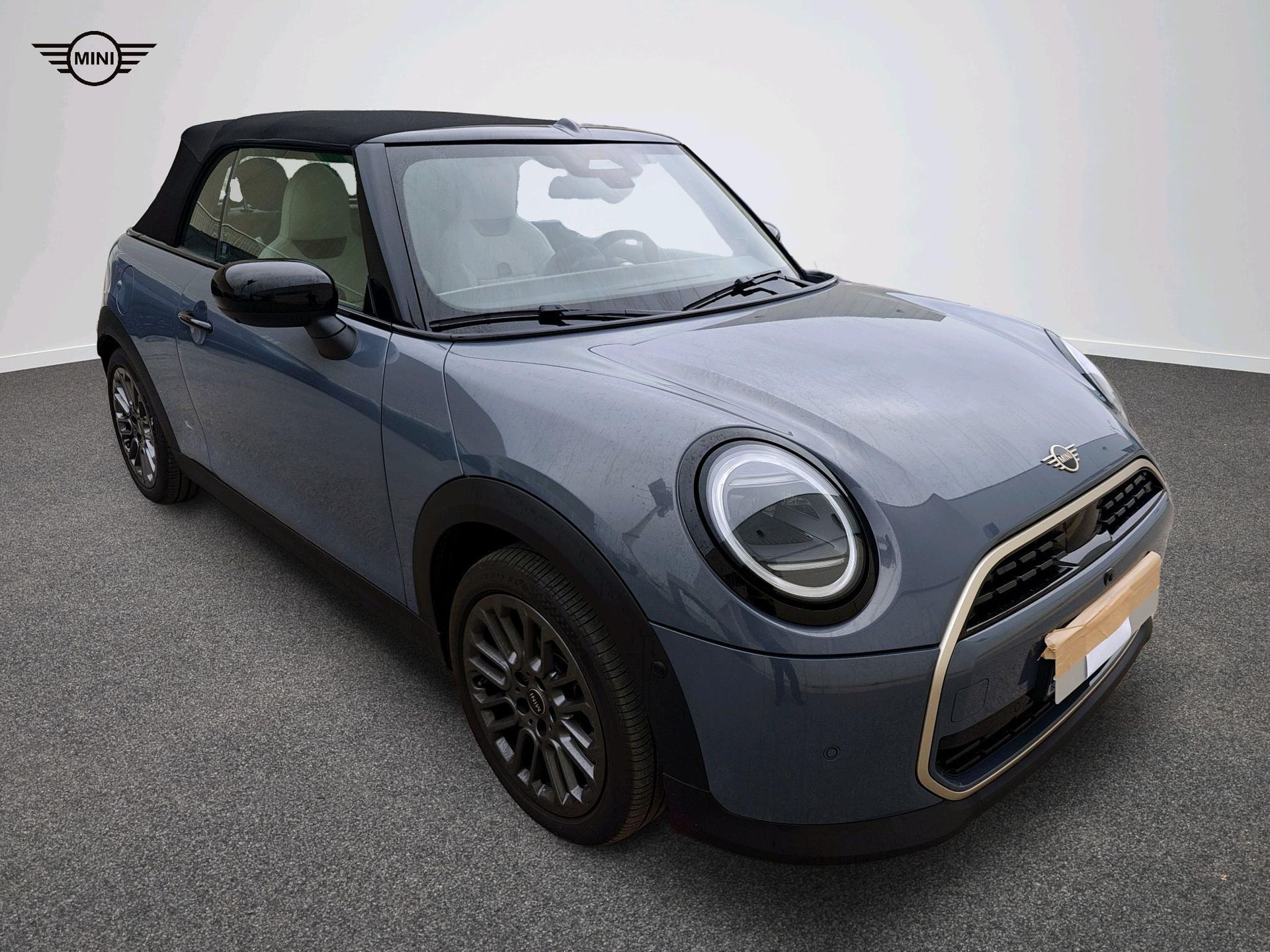 fotoG 15 del MINI MINI Cooper Cabrio C 120 kW (163 CV) 163cv Gasolina del 2025 en Madrid