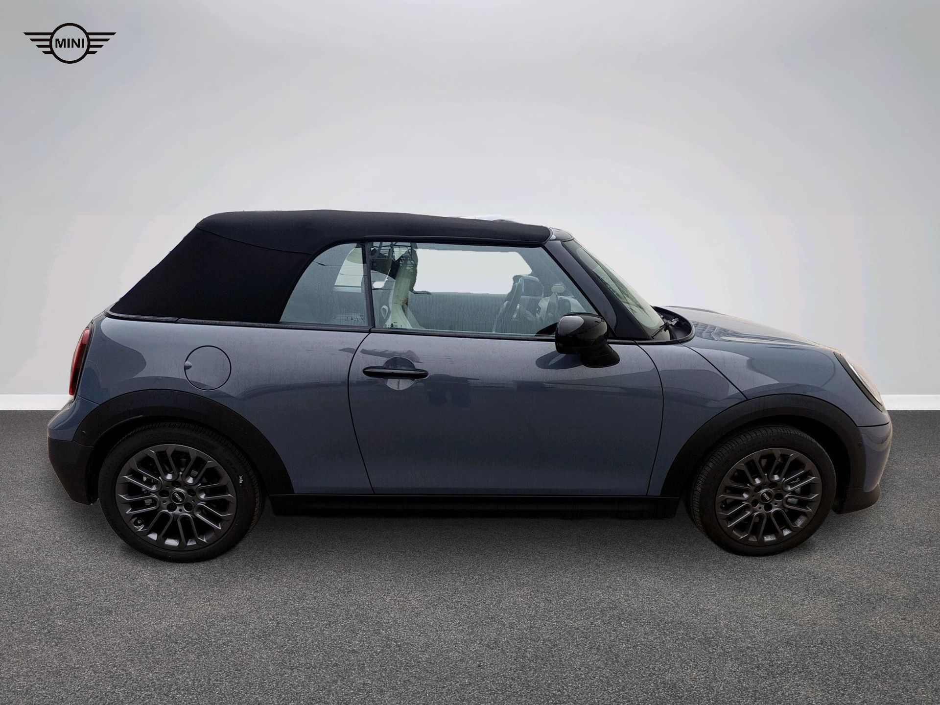 Fotos de MINI Cooper Cabrio C 120 kW (163 CV)