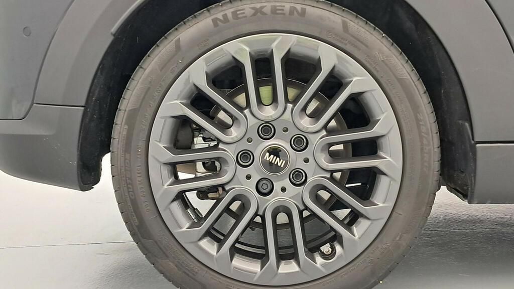 fotoG 13 del MINI MINI Cooper 5 Puertas C 115 kW (156 CV) 156cv Gasolina del 2025 en Madrid