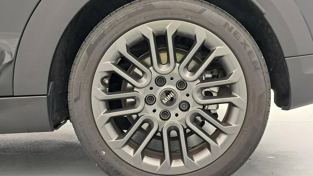 fotoG 12 del MINI MINI Cooper 5 Puertas C 115 kW (156 CV) 156cv Gasolina del 2025 en Madrid