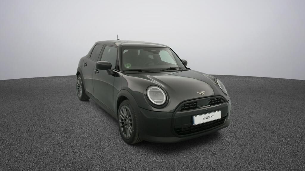 fotoG 15 del MINI MINI Cooper 5 Puertas C 115 kW (156 CV) 156cv Gasolina del 2025 en Madrid