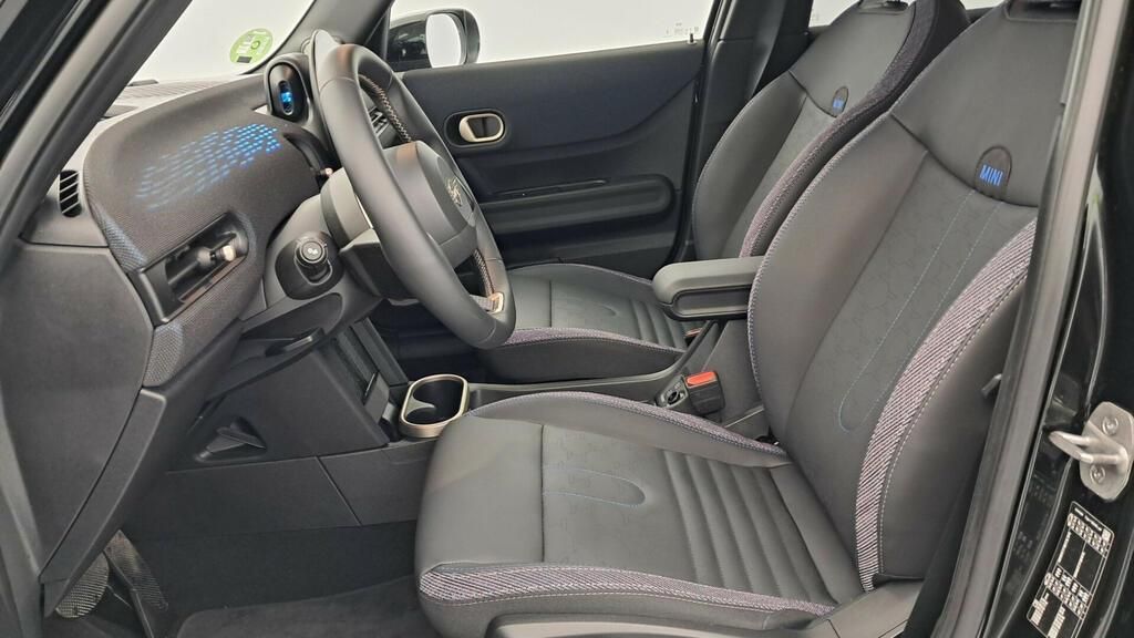 fotoG 8 del MINI MINI Cooper 5 Puertas C 115 kW (156 CV) 156cv Gasolina del 2025 en Madrid