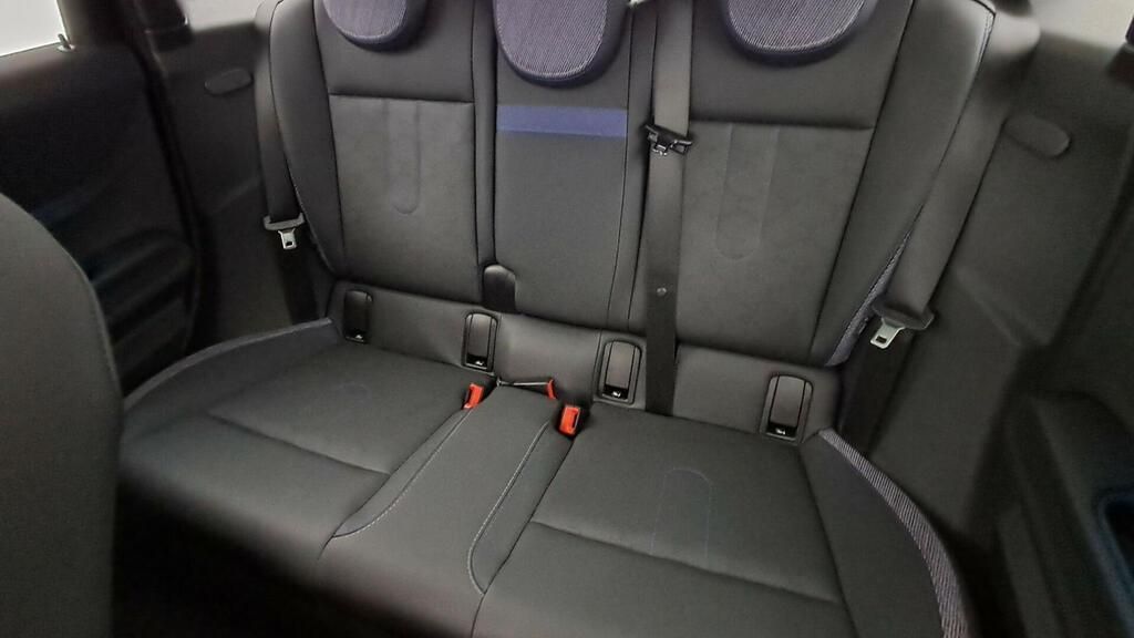 fotoG 9 del MINI MINI Cooper 5 Puertas C 115 kW (156 CV) 156cv Gasolina del 2025 en Madrid