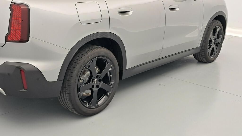 fotoG 17 del MINI MINI Countryman C 125 kW (170 CV) 170cv Gasolina del 2025 en Madrid