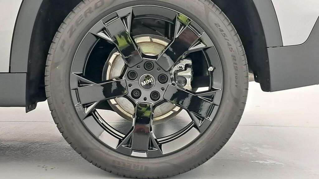 fotoG 11 del MINI MINI Countryman C 125 kW (170 CV) 170cv Gasolina del 2025 en Madrid