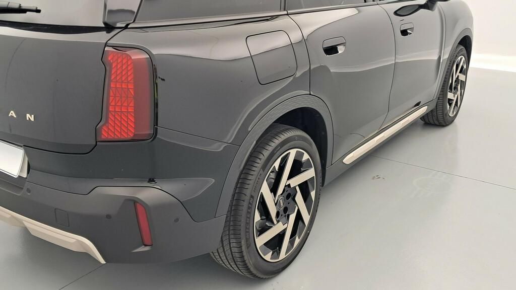 fotoG 16 del Mini MINI Countryman C 170cv Gasolina del 2025 en Madrid