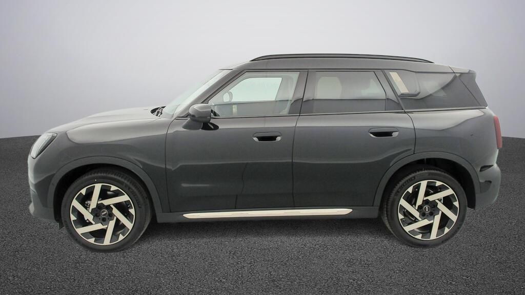 fotoG 3 del Mini MINI Countryman C 170cv Gasolina del 2025 en Madrid