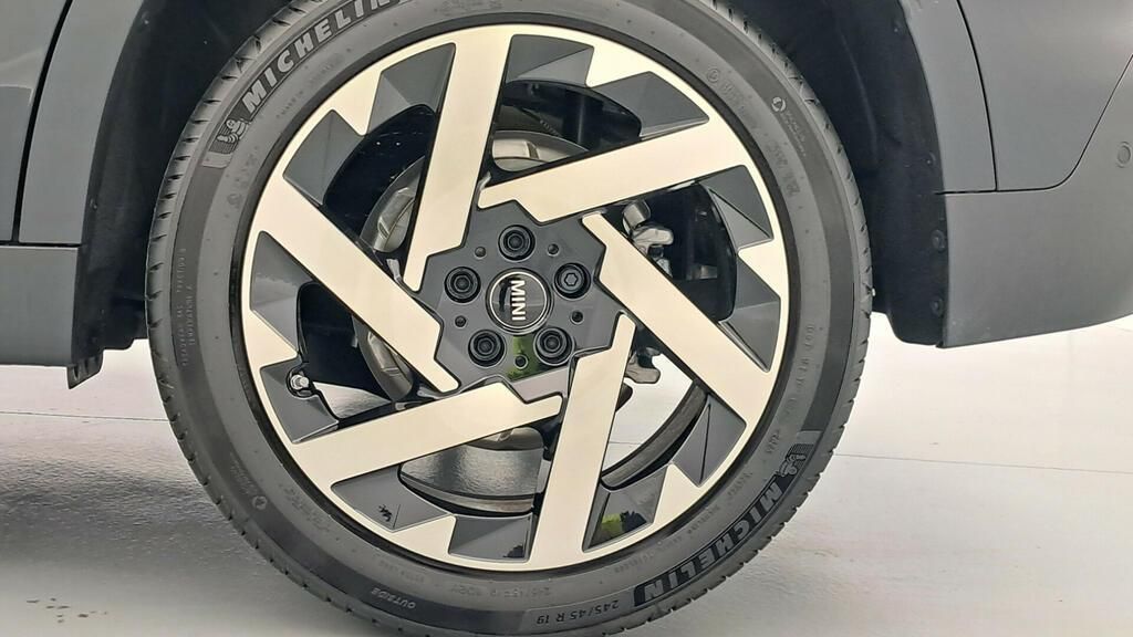 fotoG 11 del Mini MINI Countryman C 170cv Gasolina del 2025 en Madrid