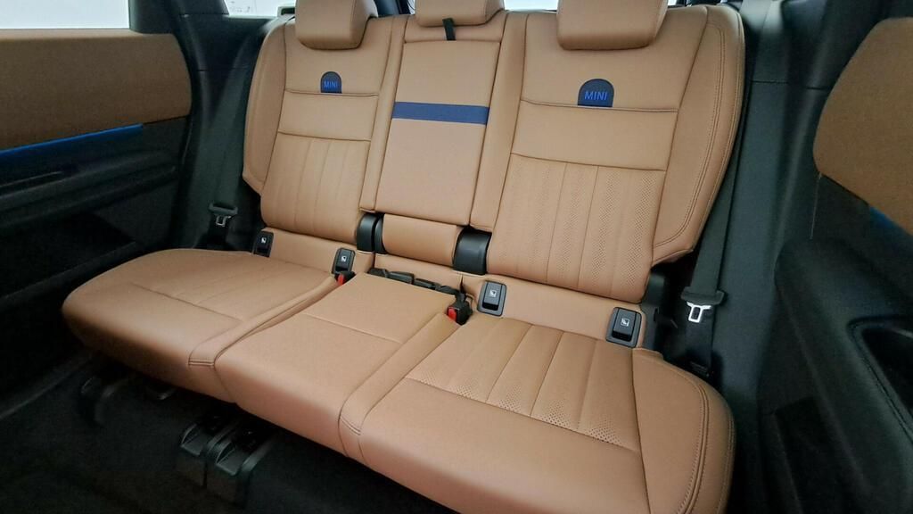 fotoG 9 del Mini MINI Countryman C 170cv Gasolina del 2025 en Madrid