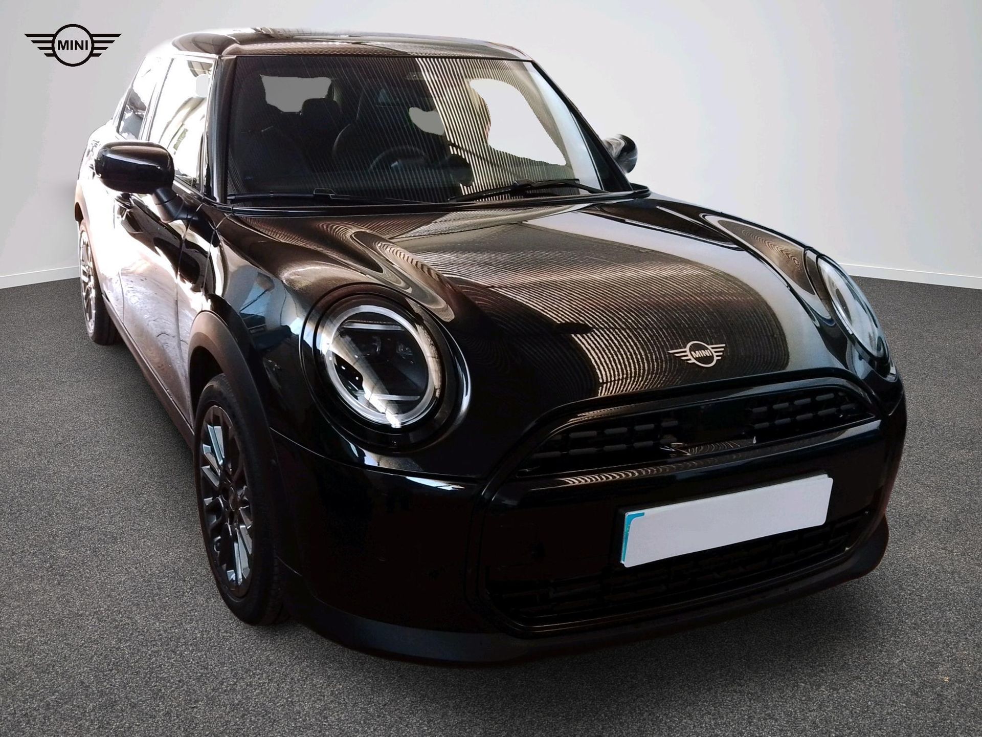 fotoG 15 del MINI MINI Cooper 5 Puertas C 115 kW (156 CV) 156cv Gasolina del 2025 en Madrid