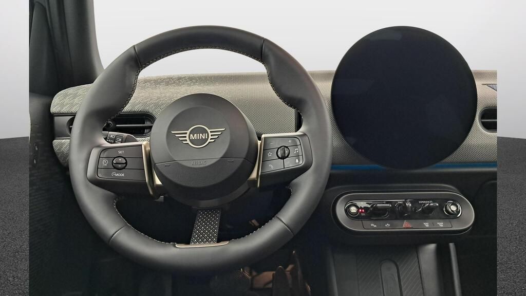 fotoG 7 del MINI MINI Cooper 5 Puertas C 115 kW (156 CV) 156cv Gasolina del 2025 en Madrid