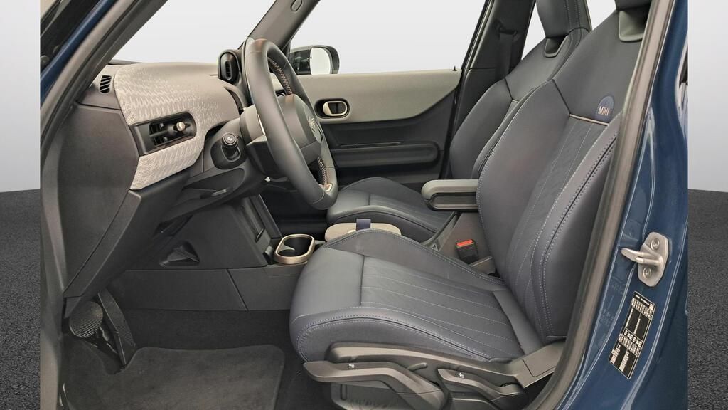 fotoG 8 del MINI MINI Cooper 5 Puertas C 115 kW (156 CV) 156cv Gasolina del 2025 en Madrid