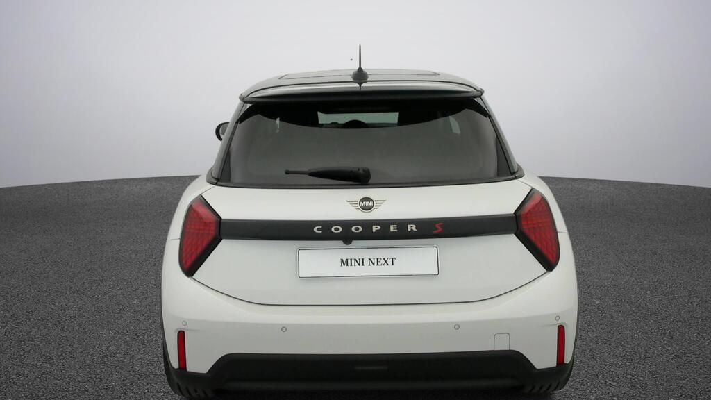 fotoG 6 del MINI MINI Cooper S 150 kW (204 CV) 204cv Gasolina del 2025 en Madrid