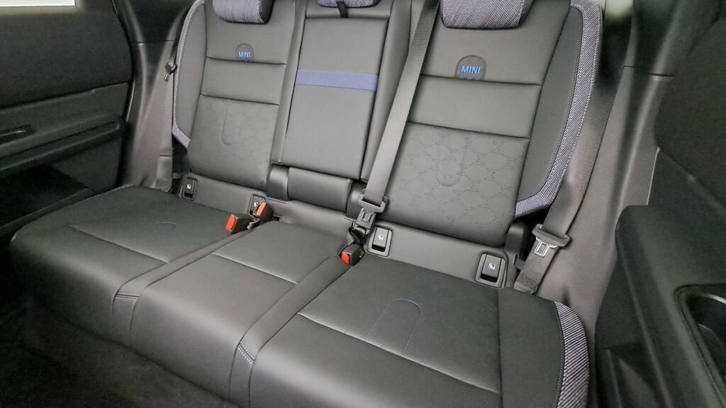 fotoG 9 del Mini MINI Countryman E 150 kW (204 CV) 204cv Eléctrico del 2025 en Madrid