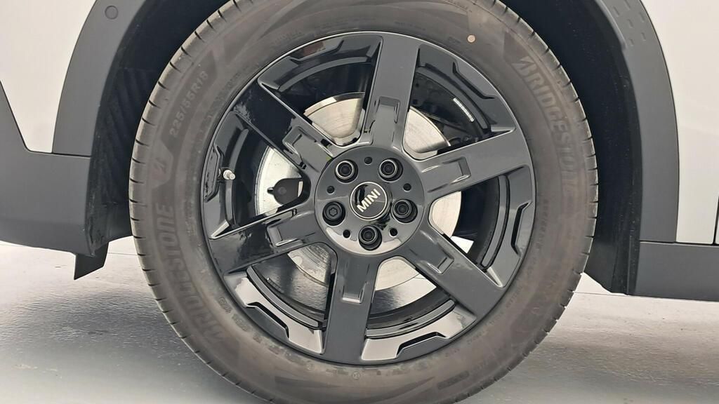 fotoG 14 del Mini MINI Countryman E 150 kW (204 CV) 204cv Eléctrico del 2025 en Madrid