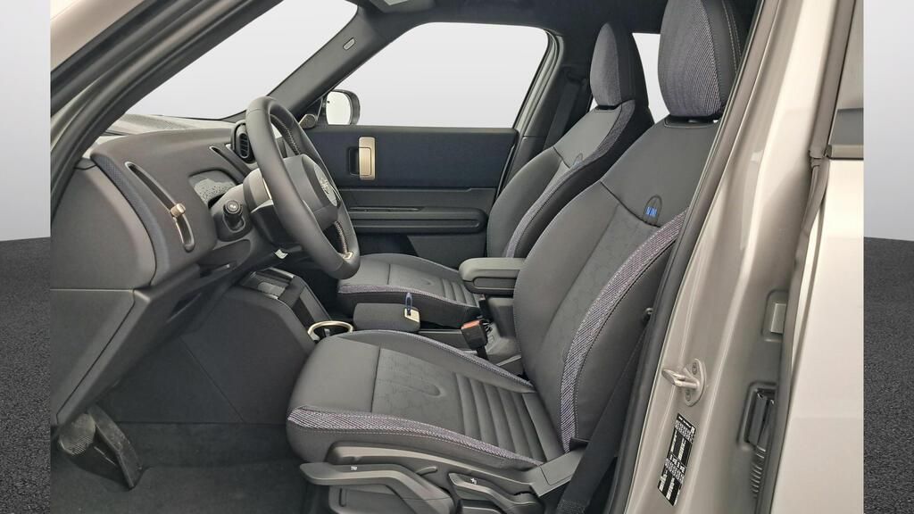 fotoG 7 del MINI MINI Countryman C 125 kW (170 CV) 170cv Gasolina del 2025 en Madrid