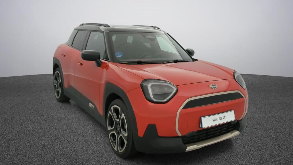 fotoG 16 del MINI MINI Aceman E 135 kW (184 CV) 184cv Eléctrico del 2025 en Madrid