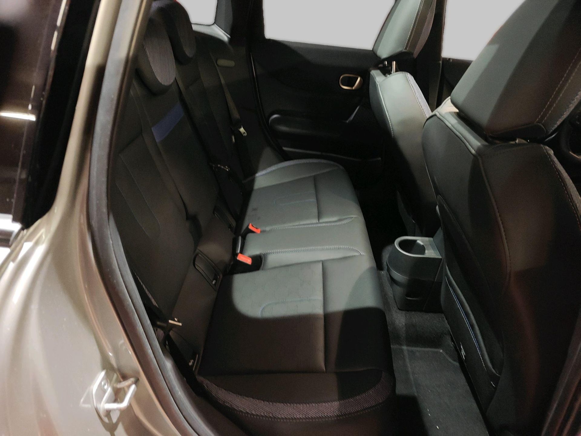 fotoG 9 del MINI MINI Cooper 5 Puertas C 115 kW (156 CV) 156cv Gasolina del 2025 en Madrid