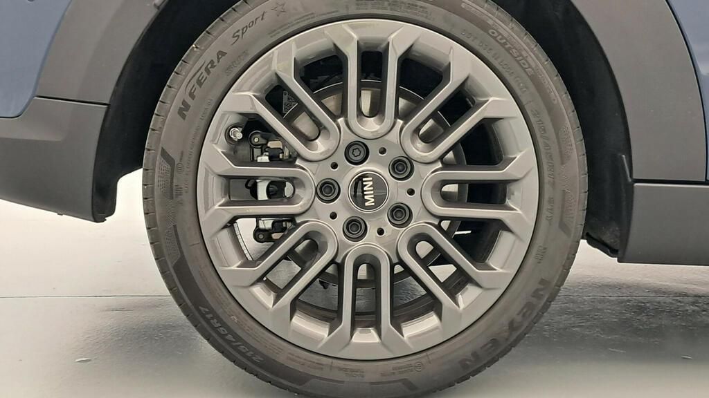 fotoG 12 del MINI MINI Cooper 5 Puertas C 115 kW (156 CV) 156cv Gasolina del 2025 en Madrid