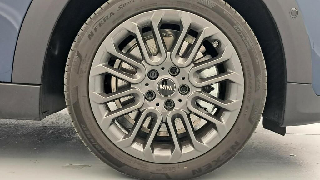 fotoG 13 del MINI MINI Cooper 5 Puertas C 115 kW (156 CV) 156cv Gasolina del 2025 en Madrid