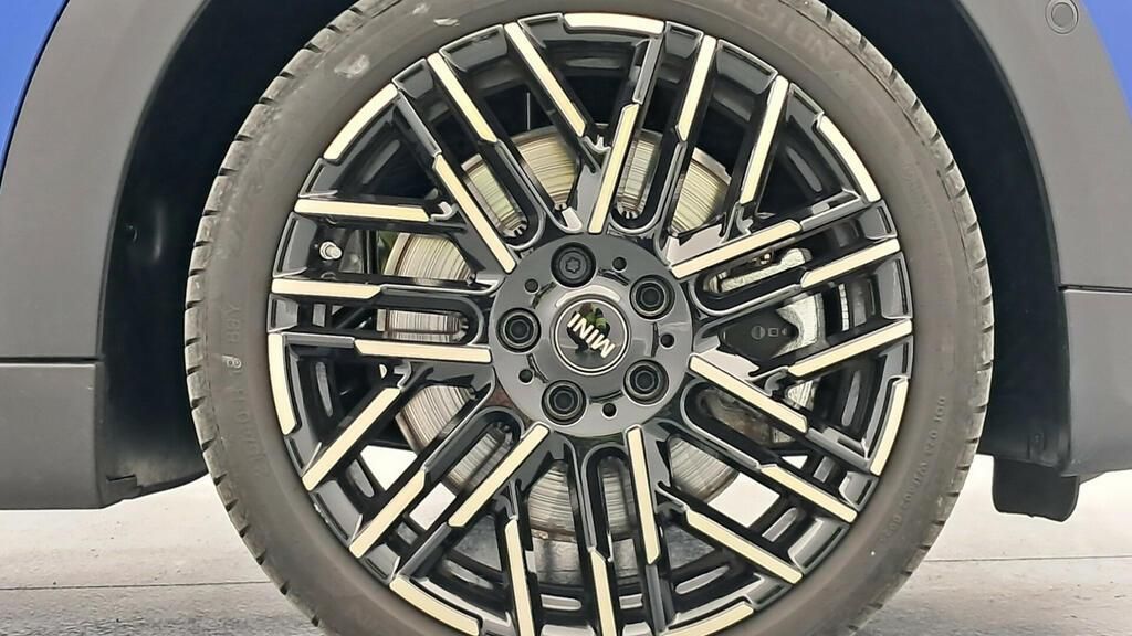 fotoG 14 del MINI MINI Cooper 5 Puertas S 150 kW (204 CV) 204cv Gasolina del 2025 en Madrid