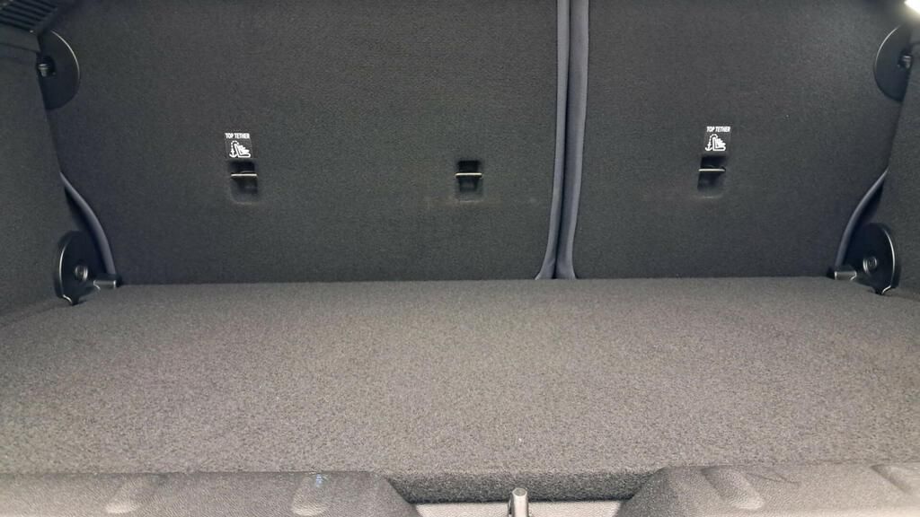 fotoG 10 del MINI MINI Cooper 5 Puertas S 150 kW (204 CV) 204cv Gasolina del 2025 en Madrid