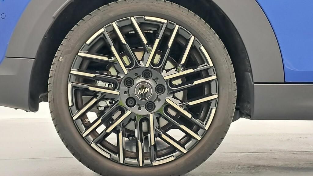 fotoG 12 del MINI MINI Cooper 5 Puertas S 150 kW (204 CV) 204cv Gasolina del 2025 en Madrid