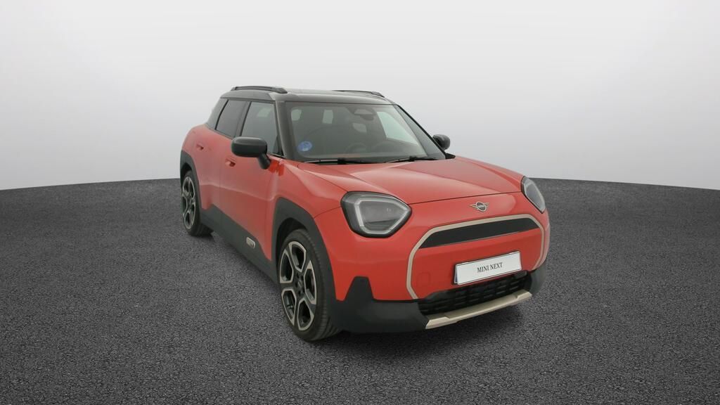 fotoG 16 del MINI MINI Aceman E 135 kW (184 CV) 184cv Eléctrico del 2025 en Madrid