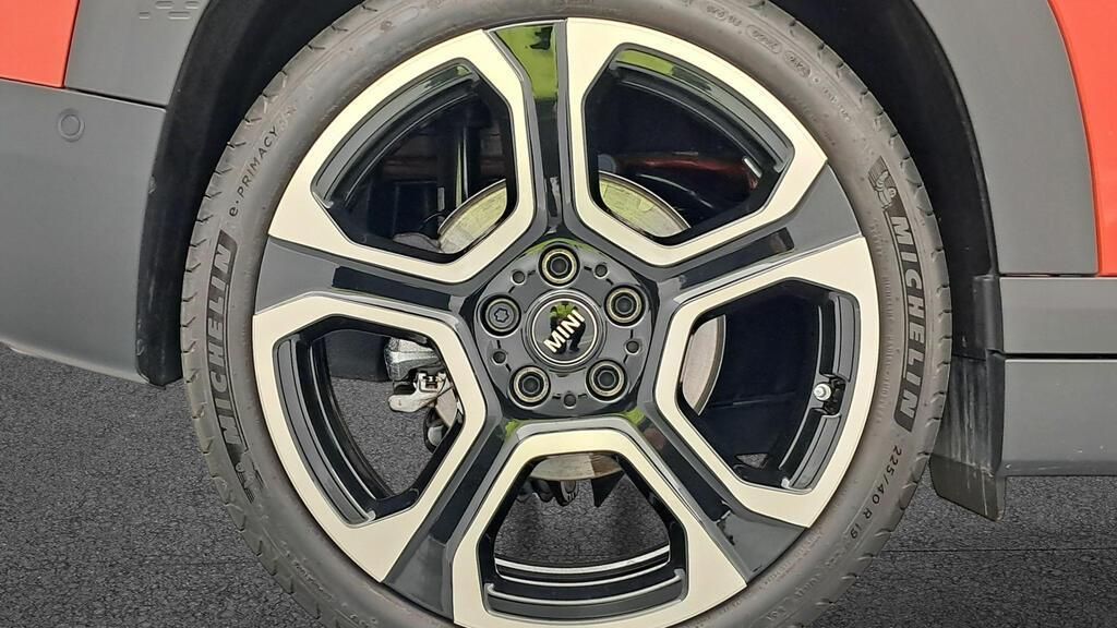 fotoG 15 del MINI MINI Aceman E 135 kW (184 CV) 184cv Eléctrico del 2025 en Madrid