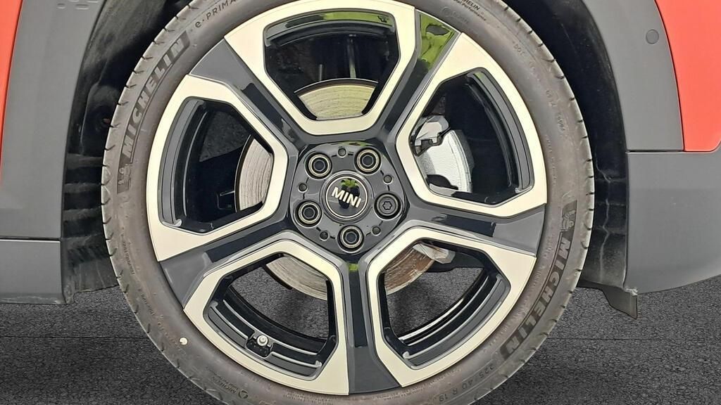 fotoG 14 del MINI MINI Aceman E 135 kW (184 CV) 184cv Eléctrico del 2025 en Madrid