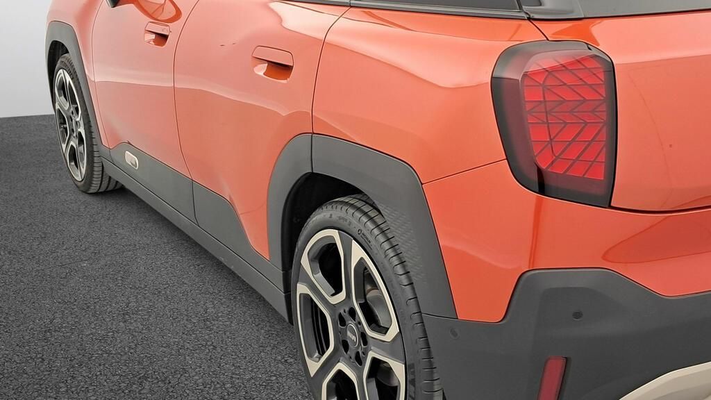 fotoG 18 del MINI MINI Aceman E 135 kW (184 CV) 184cv Eléctrico del 2025 en Madrid