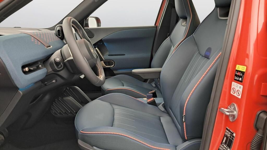 fotoG 8 del MINI MINI Aceman E 135 kW (184 CV) 184cv Eléctrico del 2025 en Madrid