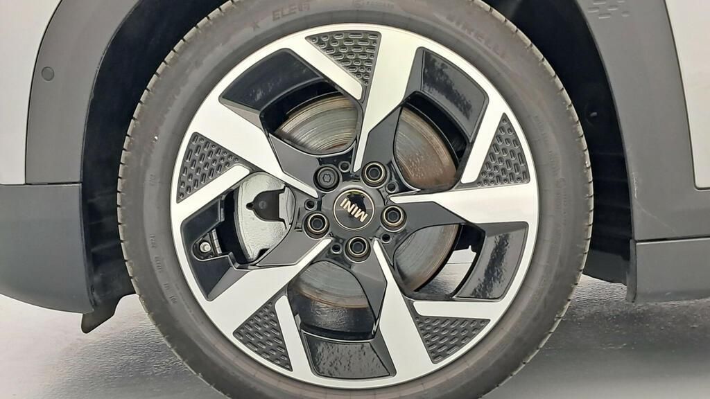 fotoG 14 del MINI MINI Aceman E 135 kW (184 CV) 184cv Eléctrico del 2025 en Madrid