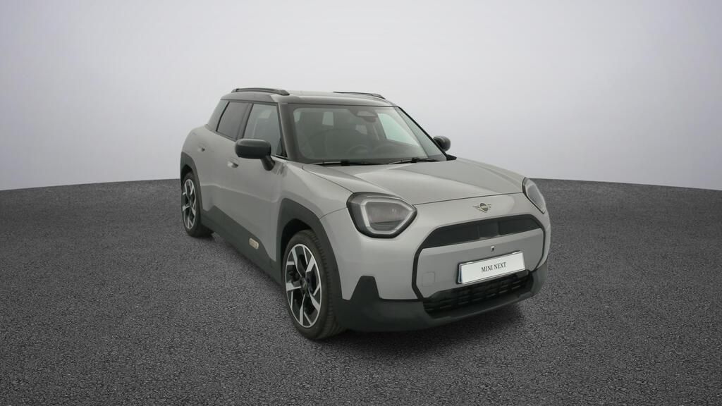 fotoG 16 del MINI MINI Aceman E 135 kW (184 CV) 184cv Eléctrico del 2025 en Madrid