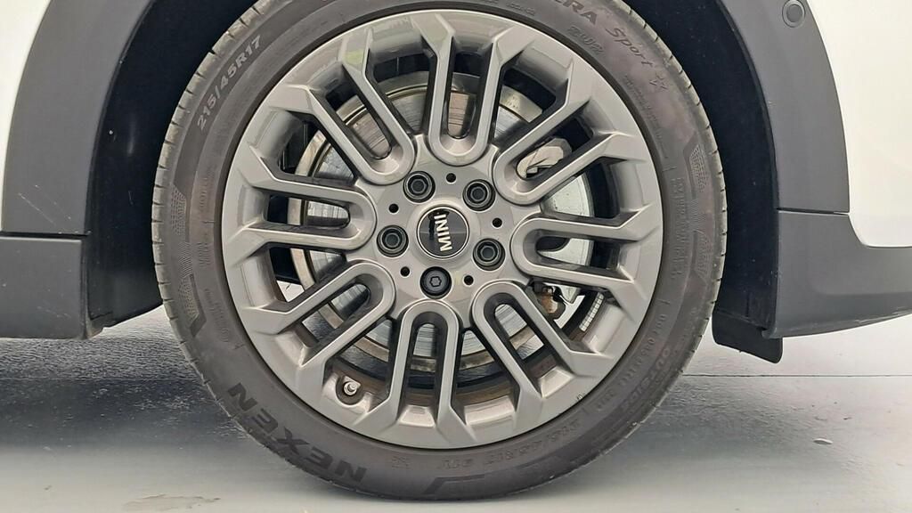 fotoG 12 del MINI MINI Cooper 5 Puertas C 115 kW (156 CV) 156cv Gasolina del 2025 en Madrid