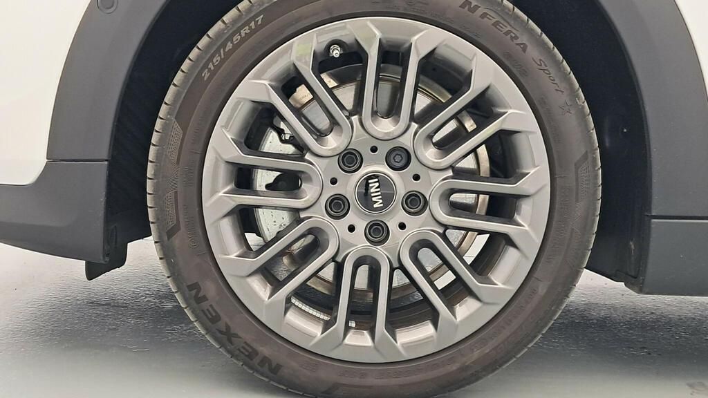 fotoG 13 del MINI MINI Cooper 5 Puertas C 115 kW (156 CV) 156cv Gasolina del 2025 en Madrid