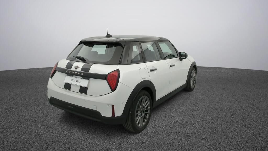 fotoG 5 del MINI MINI Cooper 5 Puertas C 115 kW (156 CV) 156cv Gasolina del 2025 en Madrid