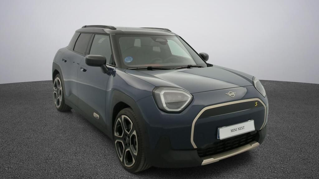 fotoG 16 del MINI MINI Aceman SE 160 kW (218 CV) 218cv Eléctrico del 2025 en Madrid