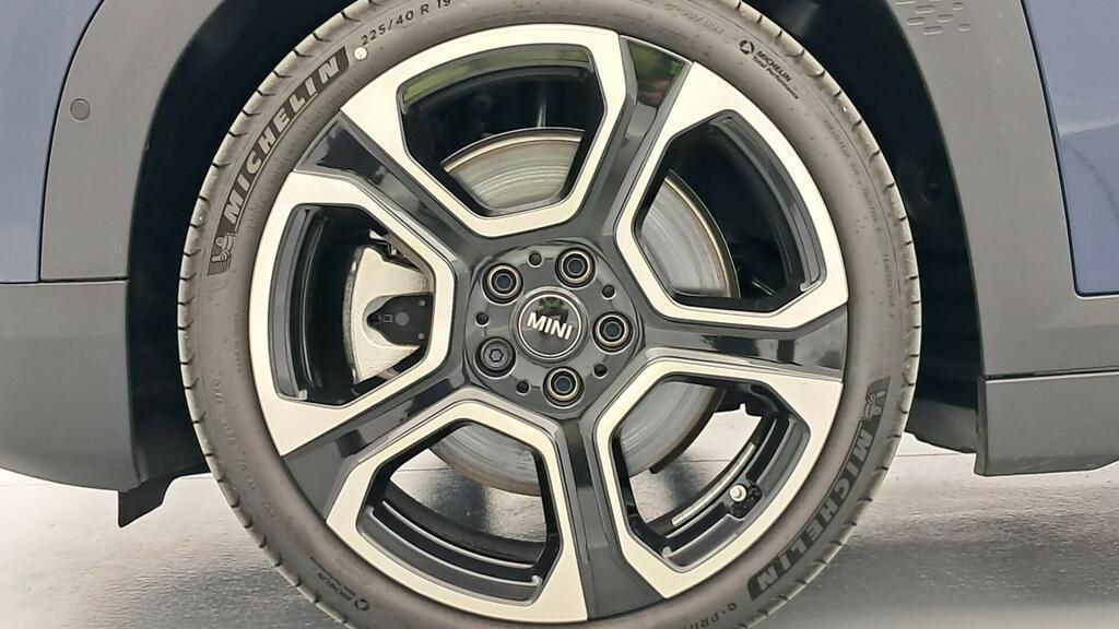 fotoG 14 del MINI MINI Aceman SE 160 kW (218 CV) 218cv Eléctrico del 2025 en Madrid