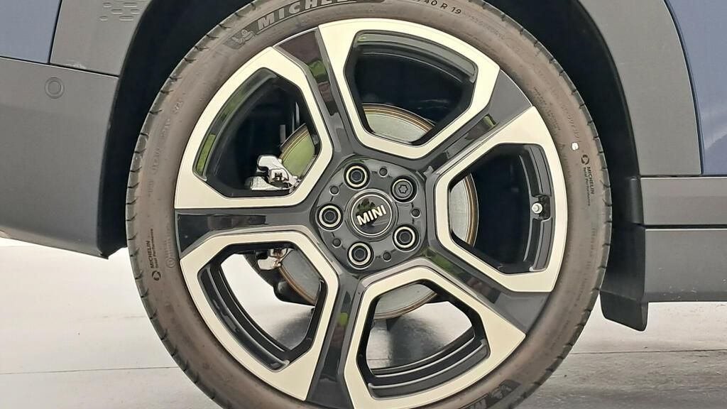 fotoG 15 del MINI MINI Aceman SE 160 kW (218 CV) 218cv Eléctrico del 2025 en Madrid