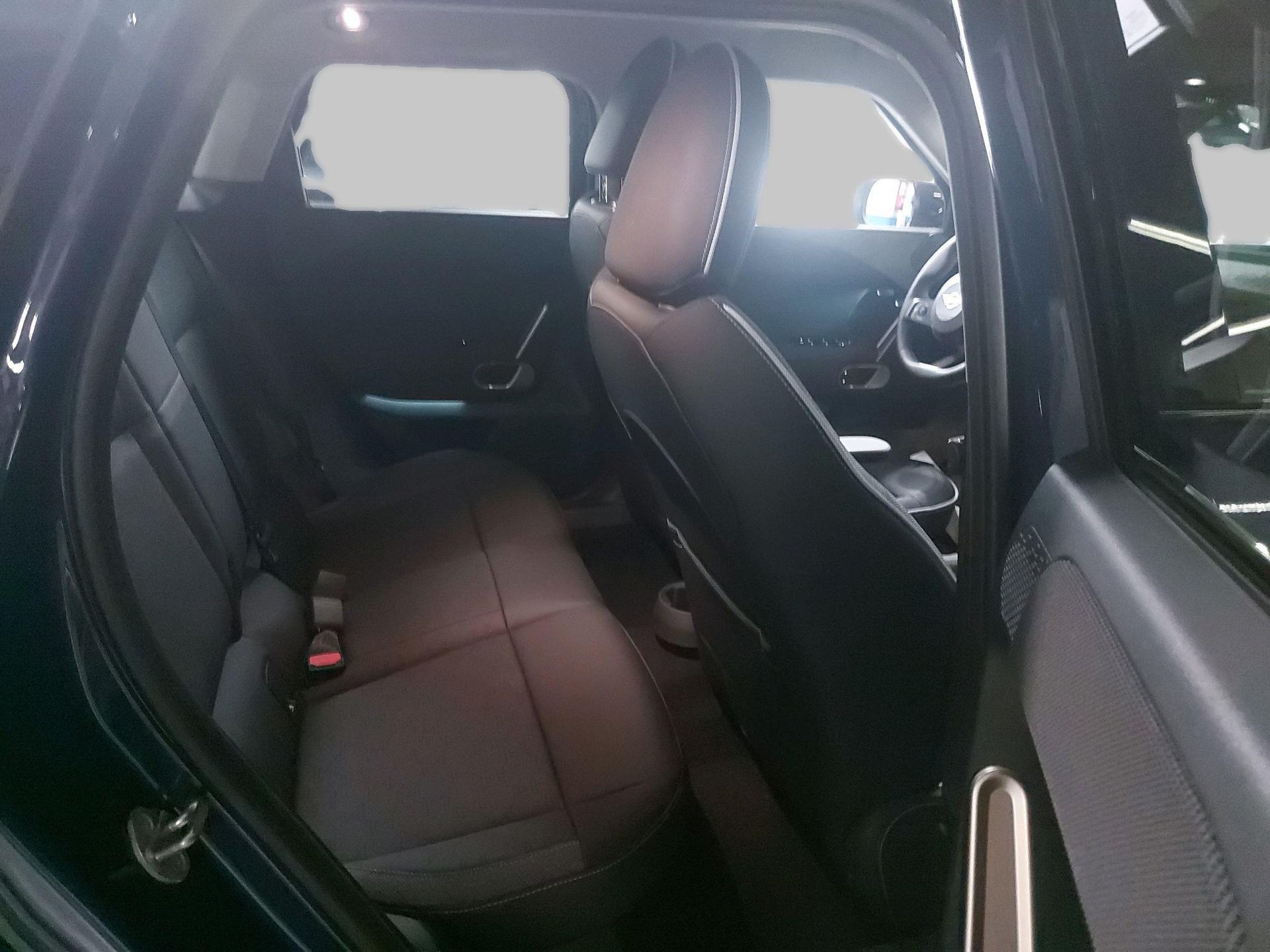 fotoG 9 del MINI MINI Aceman SE 160 kW (218 CV) 218cv Eléctrico del 2025 en Madrid