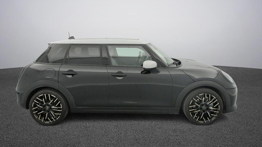 Fotos de MINI 5 Puertas Cooper C 115 kW (156 CV)