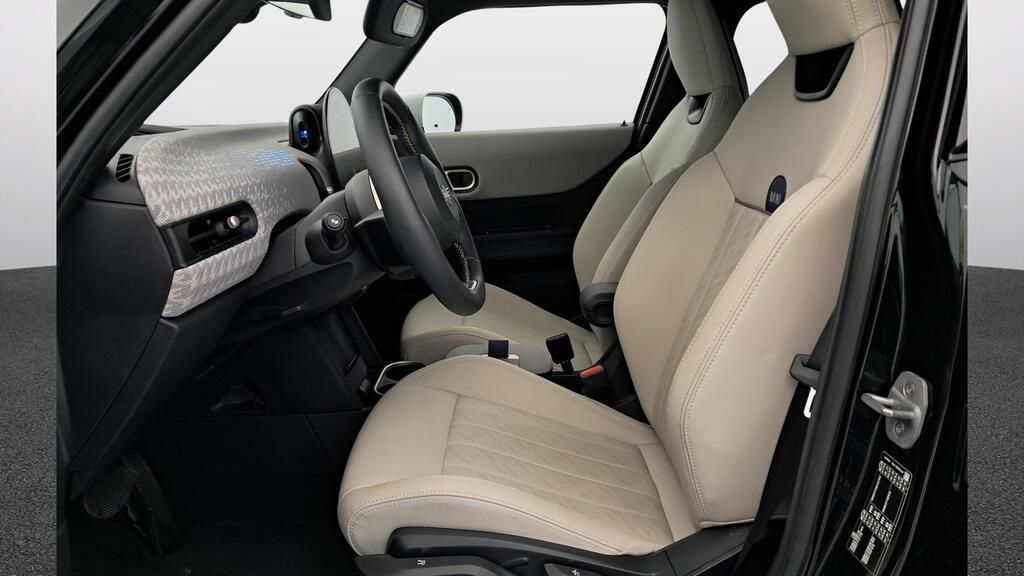 fotoG 8 del MINI MINI 5 Puertas Cooper C 115 kW (156 CV) 156cv Gasolina del 2025 en Madrid