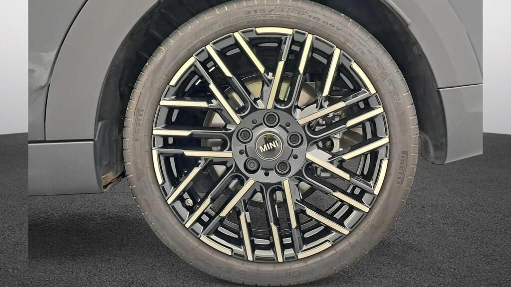 fotoG 12 del MINI MINI 5 Puertas Cooper C 115 kW (156 CV) 156cv Gasolina del 2025 en Madrid