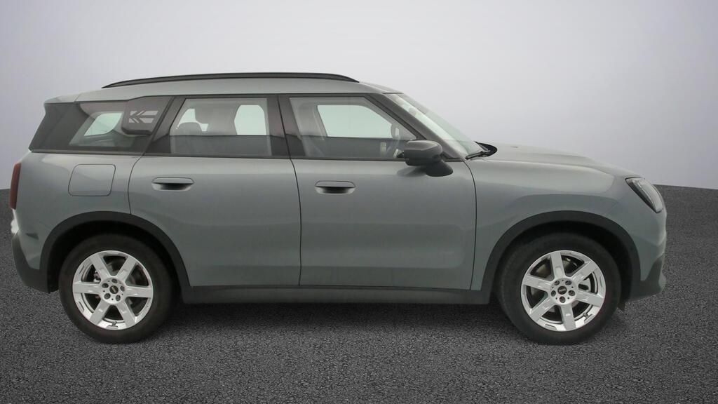 Fotos de MINI Countryman C 125 kW (170 CV)