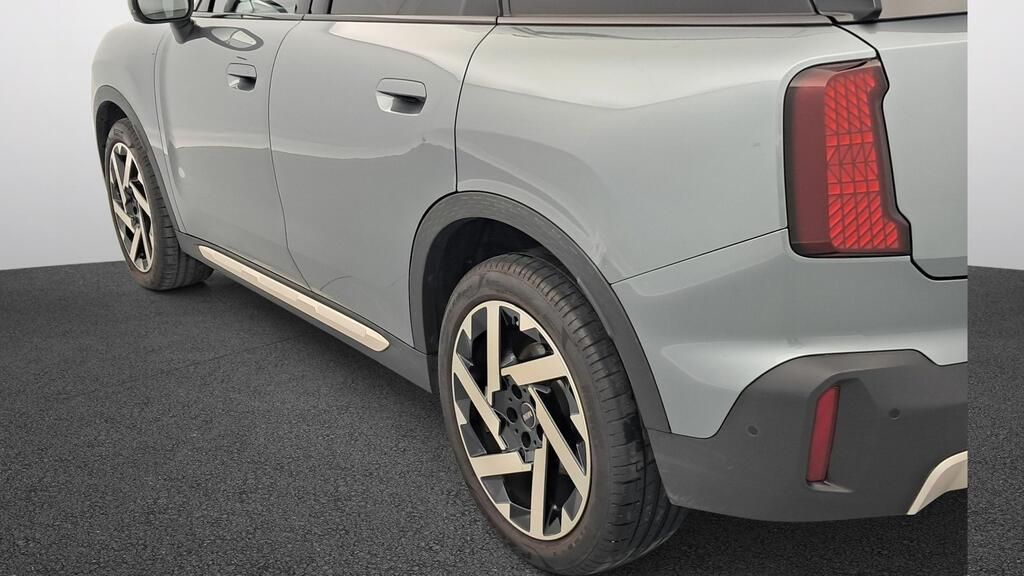 fotoG 17 del MINI MINI Countryman D 120 kW (163 CV) 163cv Diésel del 2025 en Madrid