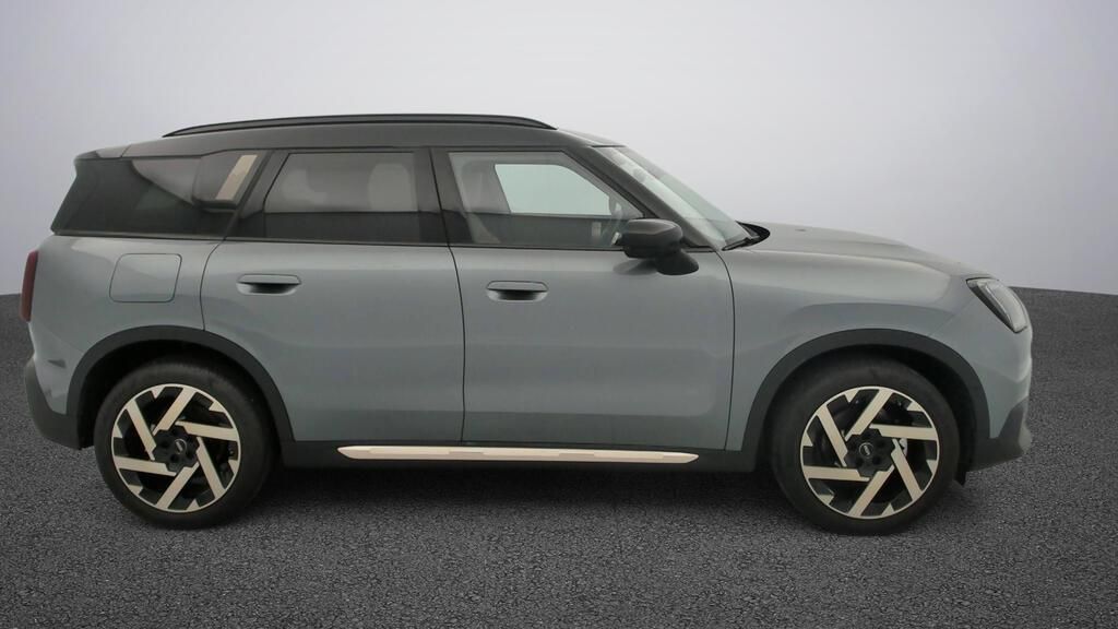 Fotos de MINI Countryman D 120 kW (163 CV)