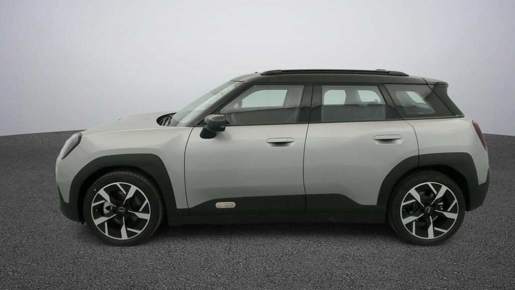 fotoG 3 del MINI MINI Aceman E 135 kW (184 CV) 184cv Eléctrico del 2025 en Madrid